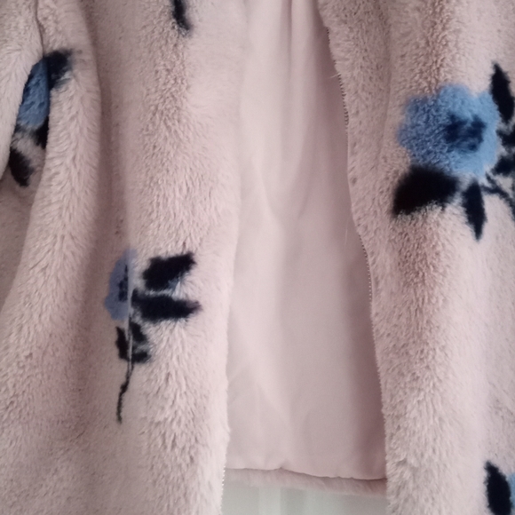 Zara Faux Fur Floral Jacket In Size XS, NWOT - Picture 5 of 7